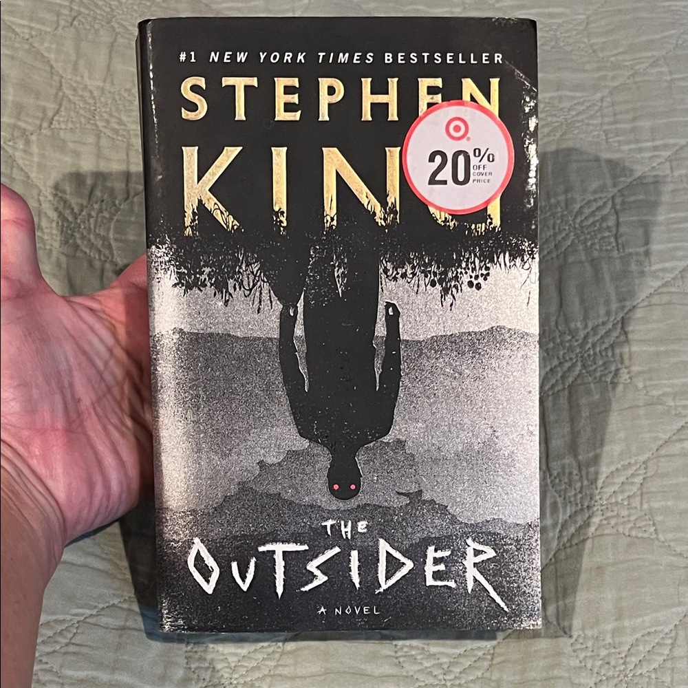 STEPHEN KING Novel: “The Outsider”